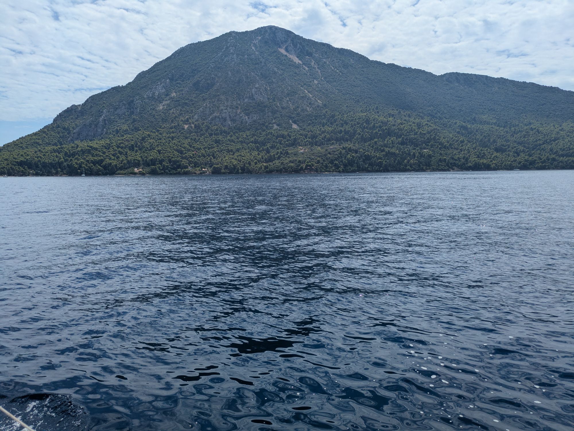 PXL 20250826 103226878