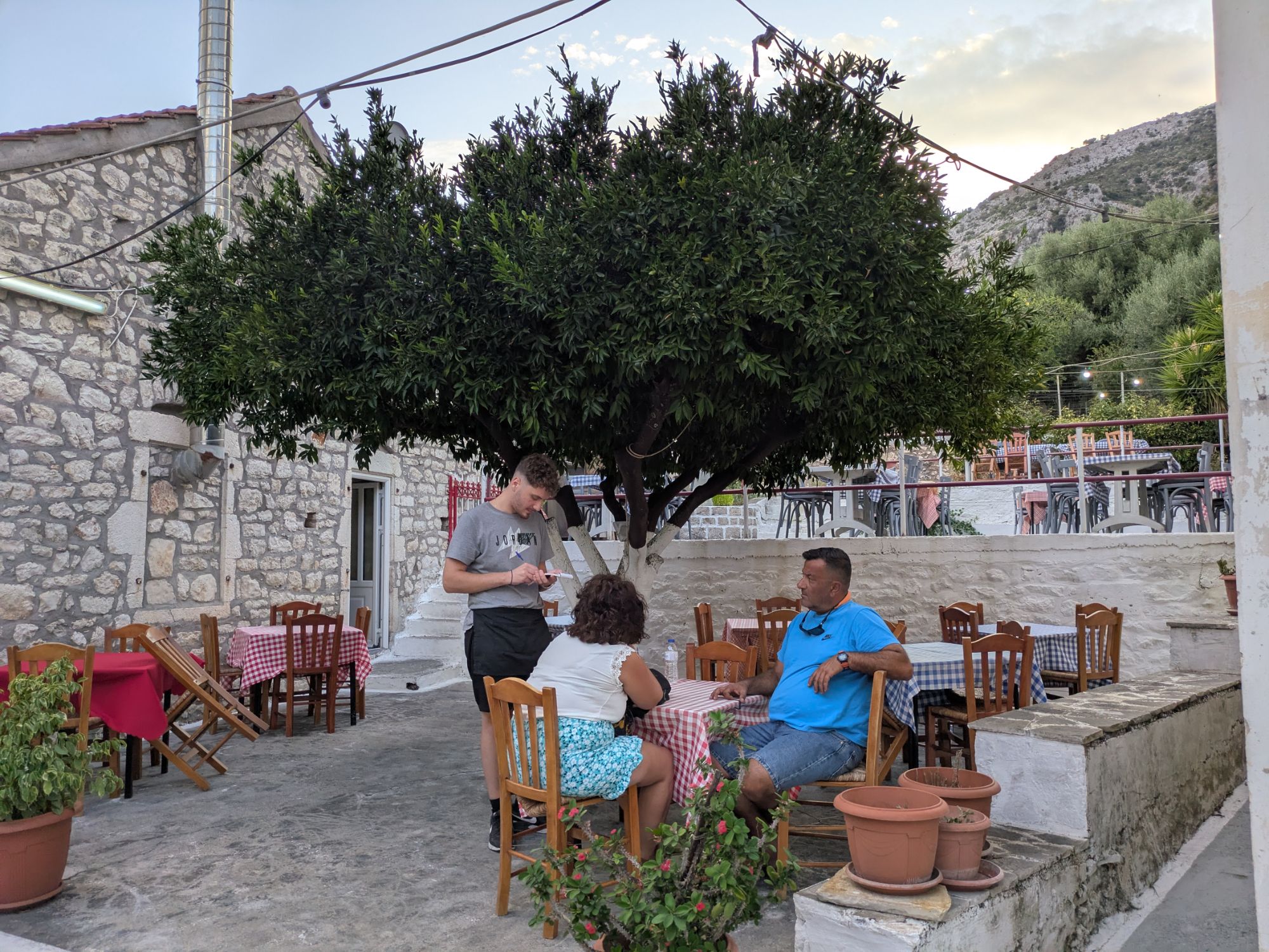 PXL 20250826 165138433