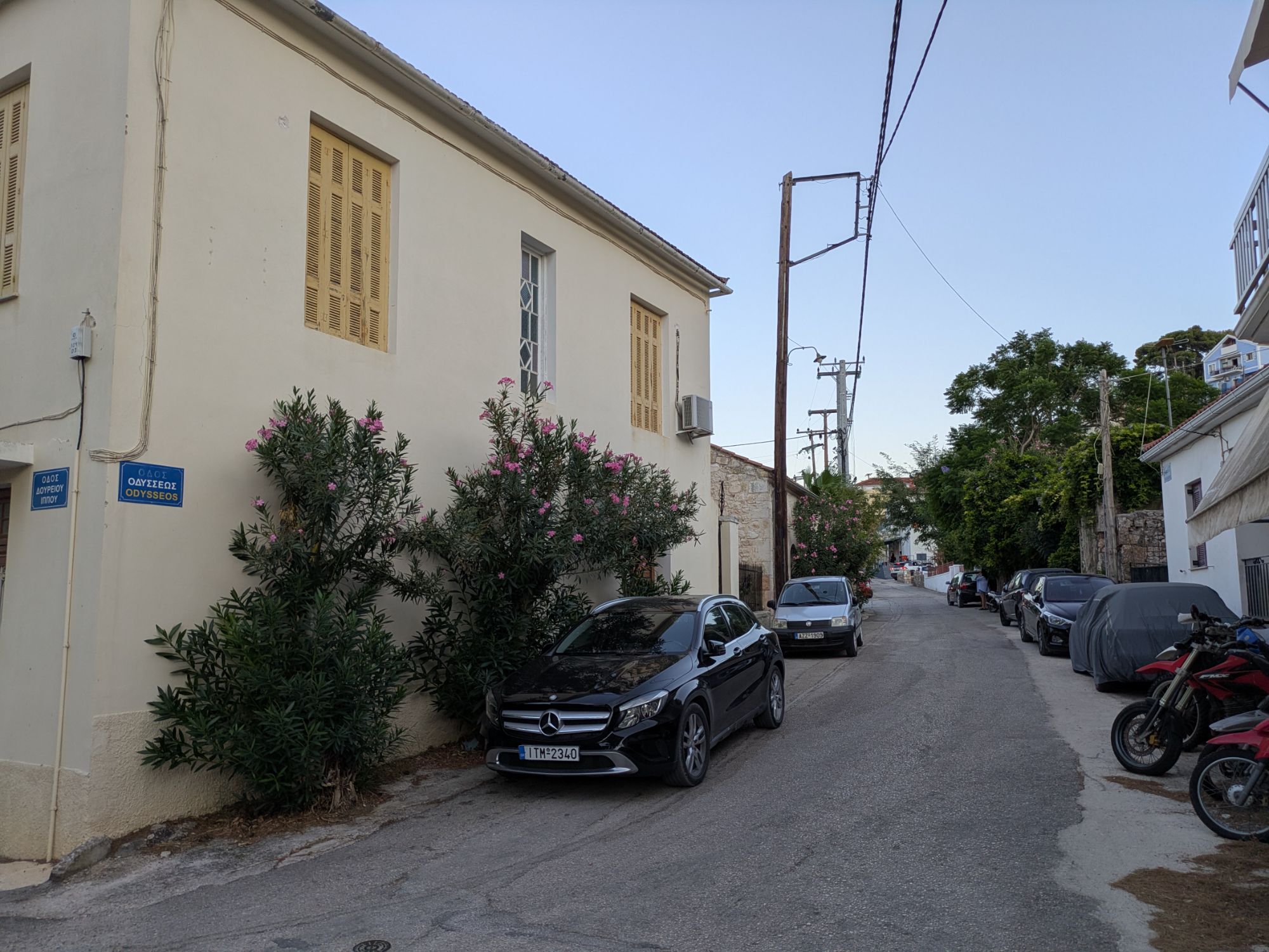 PXL 20250827 165618879