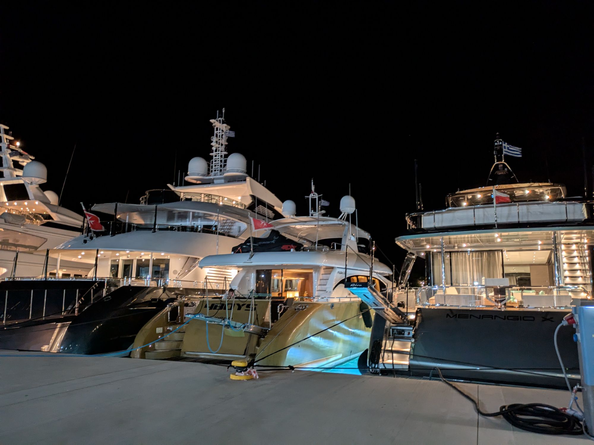 PXL 20250827 204121279