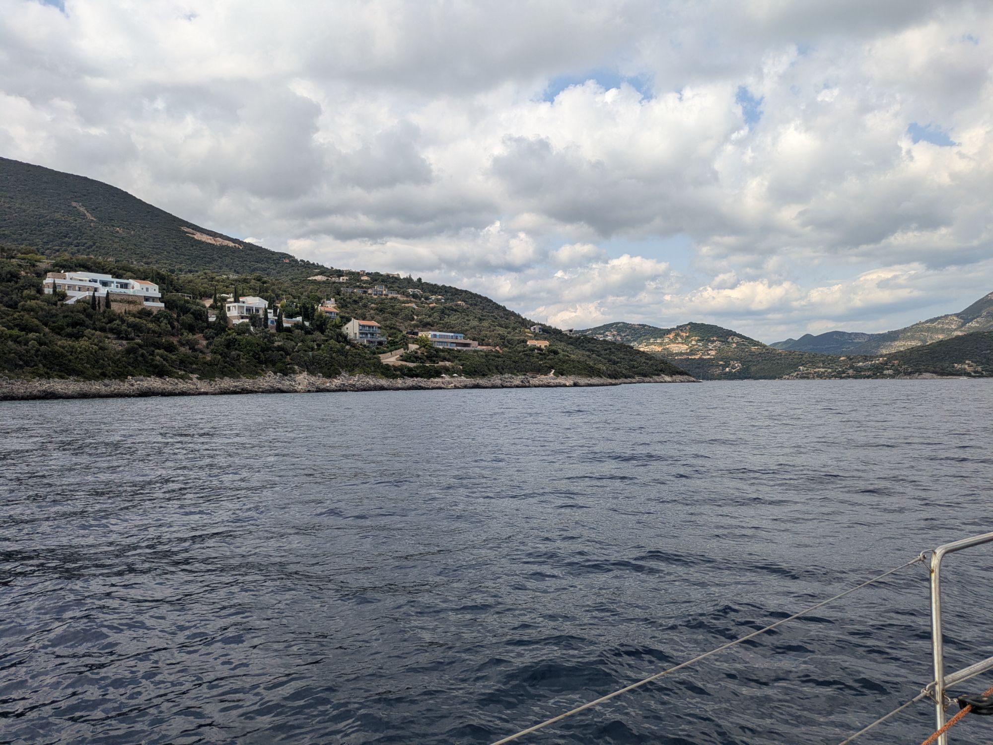 PXL 20250830 130554099